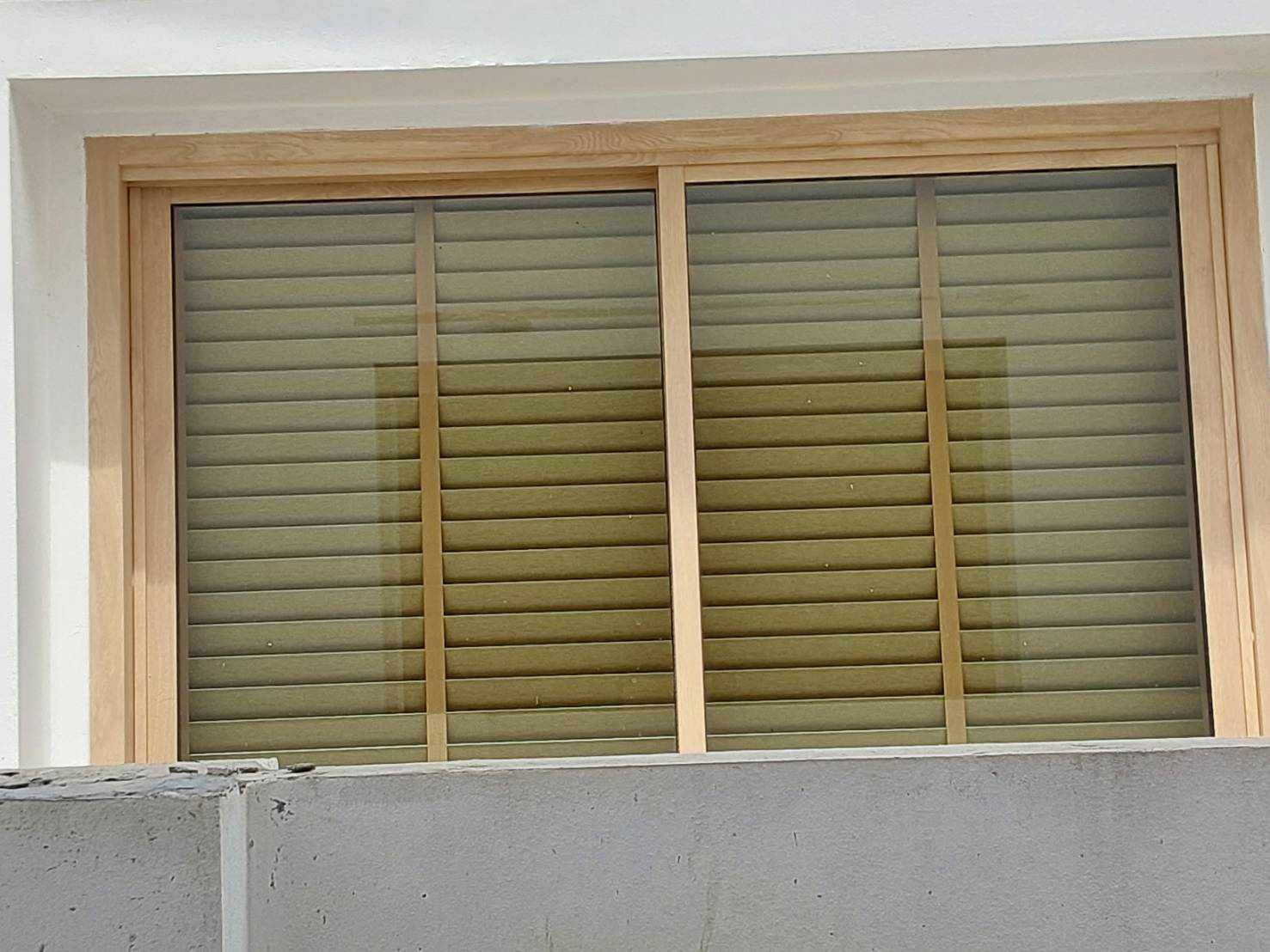 รับติดตั้งหน้าต่างกระจก